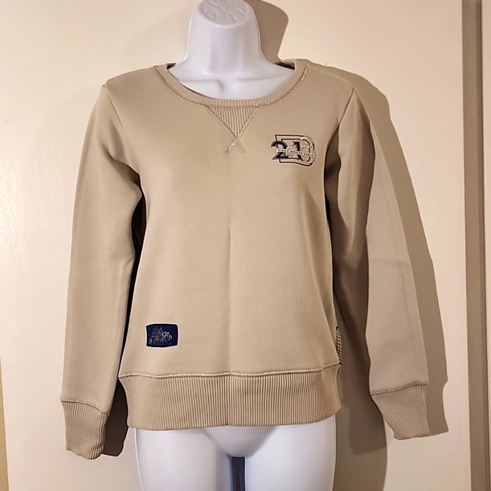 Walt Disney World sweatshirt, size XS
